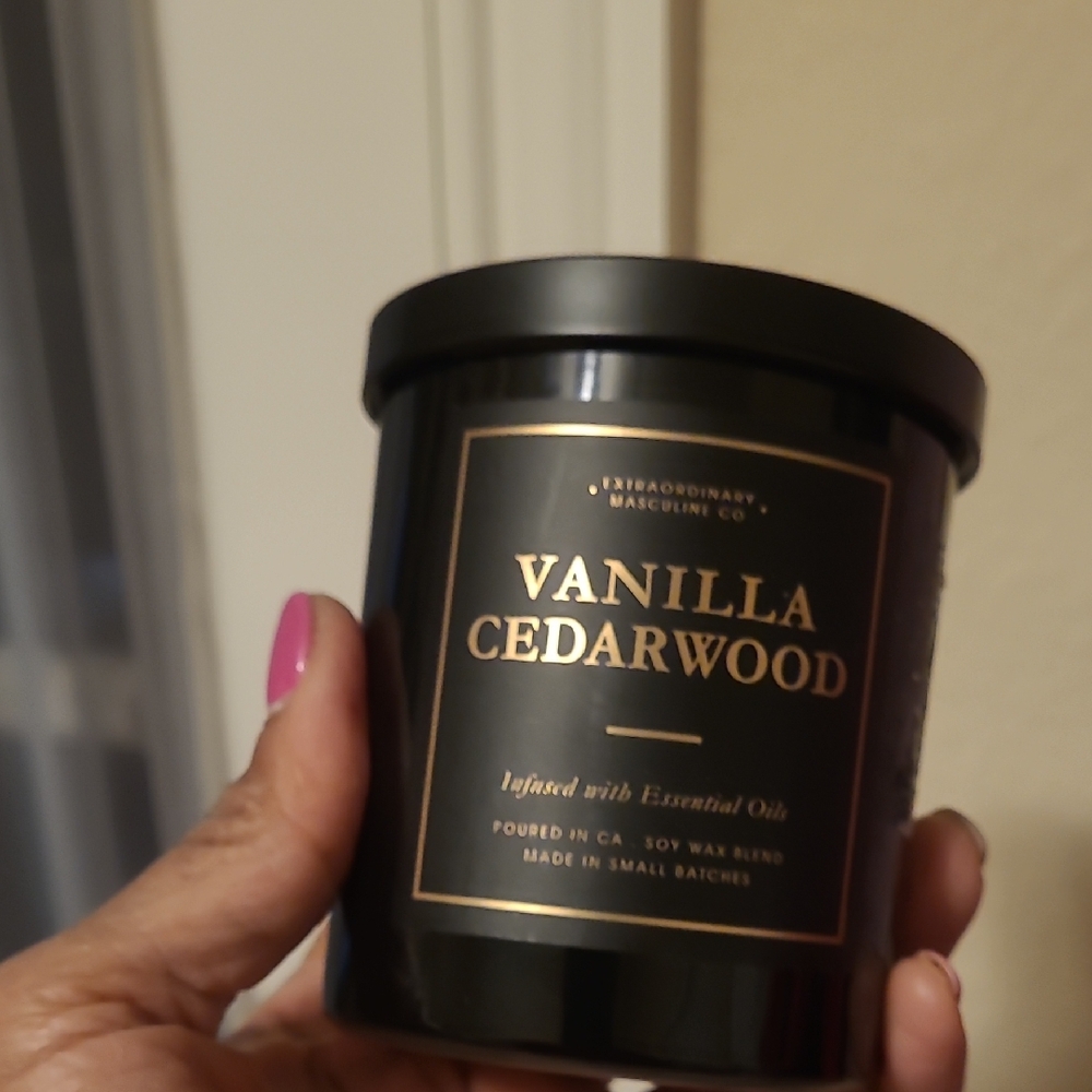 Vanilla Cedarwood Candle - 9oz
